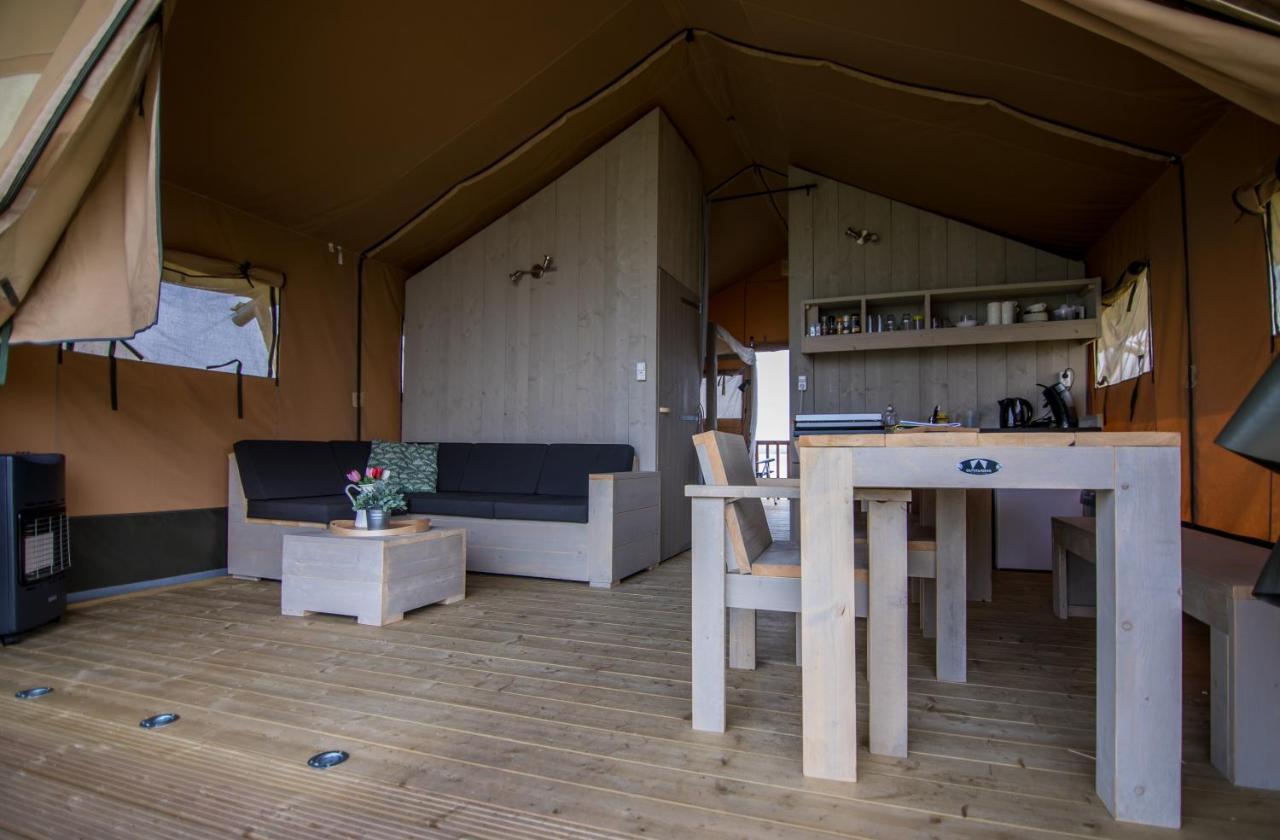 Jachthaven Nieuwboer Hotel Бунсхотен Екстериор снимка